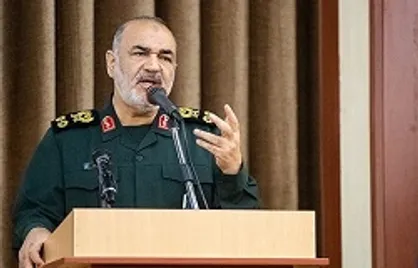 سردار سلامی در جزایر سه&zwnj;گانه: در صورت خطای محاسباتی دشمنان، راهبرد ما از دفاعی به تهاجمی تغییر می&zwnj;کند