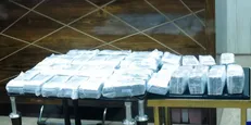 جلوگیری از خروج بیش از ۴ میلیارد تومان پول نقد در مرز دوغارون
