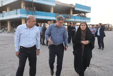 وزیر راه از روند بازسازی بنادر شهید رجایی و شهید باهنر بازدید کرد