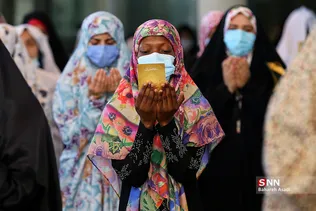 اقامه نماز عید فطر در مسجد دانشگاه تهران