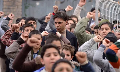 انتقام پیمان معادی از دهه شصت در &laquo;بمب&raquo;/ یک تقابل پوک!