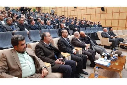 امنیت شغلی و آینده هیات&zwnj;های علمی و کارکنان دغدغه دانشگاه آزاد است