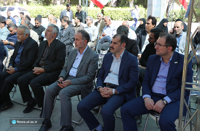 امید: خون شهدای اخیر باید تلنگری برای تکرار نکردن غفلتهای گذشته باشد امید: خون شهدای اخیر باید تلنگری برای تکرار نکردن غفلتهای گذشته باشد