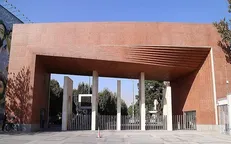 تمام دانشجویان بازداشتی دانشگاه صنعتی شریف آزاد شدند/ پیگیری قضایی به خاطر اتهام زنی به بسیج دانشجویی