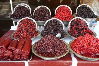 واکنش جالب توریست&zwnj;های خارجی به خوراکی&zwnj;های ایرانی