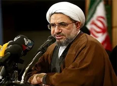 تندروی و خشونت دشمن نشانه ضعف است/ آینده جهان اسلام به دست دانشجویان رقم می‌خورد