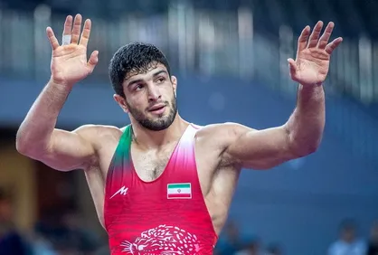 قهرمان کشتی جهان به تیم لیگ برتری کشتی پیوست