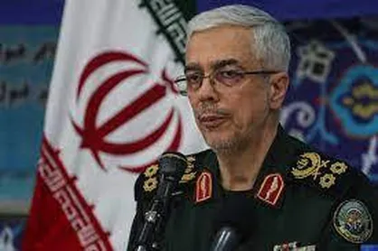 عهد می&zwnj;بندیم که با دشمنان اسلام سازش نکنیم و در برابر آنان محکم بایستیم