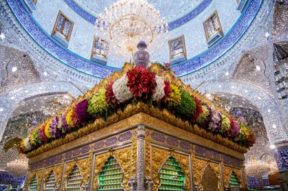 ببینید| گل&zwnj;آرای مضجع شریف امام حسین (ع) در آستانه اعیاد شعبانیه