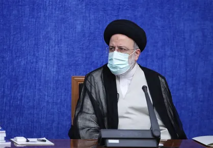 خرید ۳۰ میلیون دز واکسن قطعی شد/  همه بخش&zwnj;های دولتی، غیردولتی و مردم برای کنترل کرونا بسیج شوند