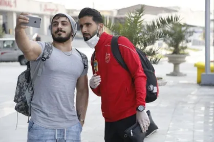 ظاهر عجیب بازیکنان پرسپولیس از ترس کرونا+عکس