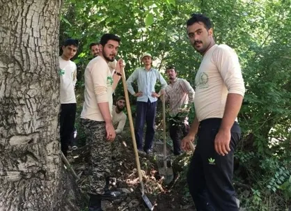 خدمت&zwnj;رسانی دانشجویان محمودآباد به محرومان با کمترین امکانات/ اجرای پروژه آبرسانی به مناطق محروم