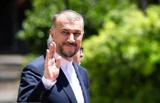 امیرعبداللهیان وارد شهر لاذقیه سوریه شد