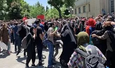 نقش معاون دانشگاه تهران در تجمع ضد حجاب