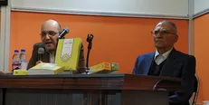 چهره ماندگار فلسفه: فیلسوف را تأیید می‌کنند تا او را به سکوت وادارند