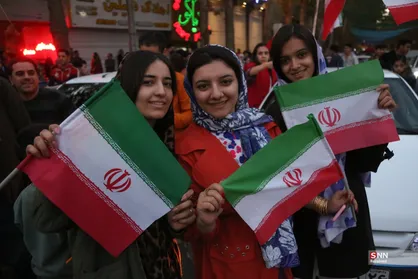 شادی مردم بجنورد بعد از برد تیم ملی فوتبال