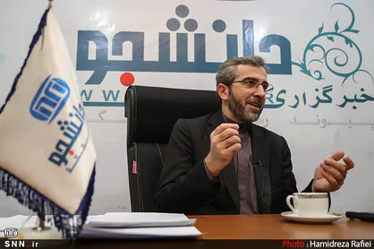 نظریه پردازان مذاکرات موشکی یا دیوانه&zwnj;اند یا مزدور دیوانه/ دستاورد غرب&zwnj;گرایان برای هسته&zwnj;ای ما بتن&zwnj;های خوب برای راکتورها بود!