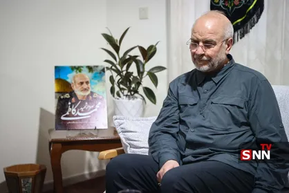 عکس / حضور قالیباف رئیس مجلس در منزل سرلشکر شهید محمد کاظمی