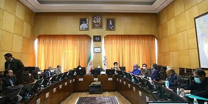 گزارش رئیس کل بانک مرکزی به کمیسیون صنایع/ آغاز اجرای طرح تأمین مالی زنجیره تولید در خودروسازی