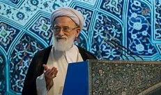 امامی کاشانی: اگر انسان ذره‌ای دین داشته باشد کشور را گرفتار و گرانفروشی نمی‌کند/ این همه فساد در کشور بخاطر غفلت از خداست
