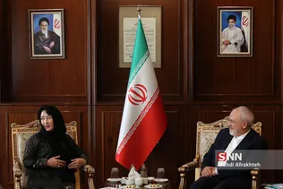 دیدار ظریف و معاون وزیر امور خارجه مغولستان