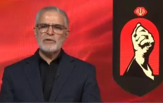 پیکر‌های مطهر پیش از نماز صبح به مسجد جمکران می‌رسند