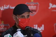 گل‌محمدی: «ارتش مجازی» پیج‌های فیک می‌سازند و حمله می‌کنند / هیچ امنیتی از سمت داوران احساس نمی‌کنیم