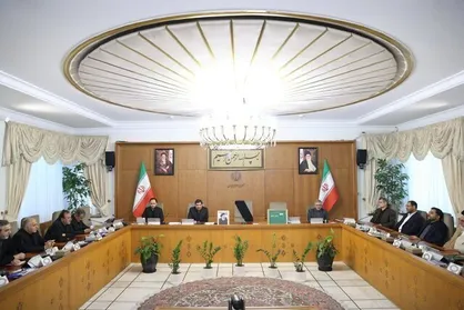 نخستین جلسه هیات دولت به ریاست &laquo;سرپرست ریاست&zwnj;جمهوری&raquo; برگزار شد