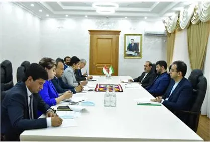 در دیدار عبدالملکی با وزیر محنت تاجیکستان تاکید شد: تبادل نیروی کار ماهر و متخصص بین دو کشور