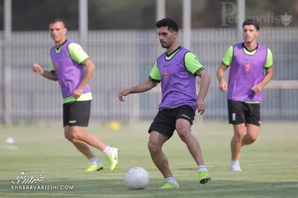 برای جلوگیری از اتفاقات مشکوک/ پرسپولیسی&zwnj;ها آب معدنی به اصفهان می&zwnj;برند!
