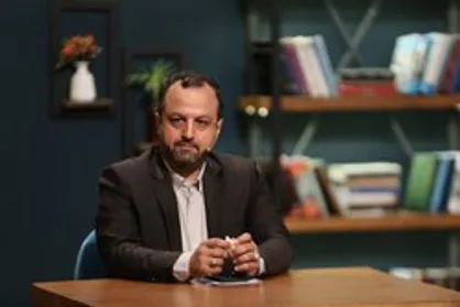 خاندوزی: برای رسیدن به شفافیت، حضور فعالین اقتصادی در مراکز مالیاتی به حداقل خواهد رسید