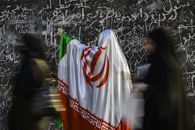 مصلی تهران، وداع با رهبر شهید انقلاب (۹)