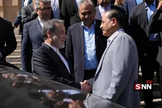بدرقه فیلد مارشال عاصم منیر فرمانده ارتش پاکستان توسط سید عباس عراقچی