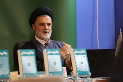 آقامیری: با روایت ناقص و غلط تاریخ، بازنده در میان افکار عمومی خواهیم بود