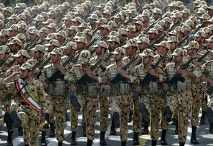 چه افرادی معافیت سنی خدمت سربازی به آن&zwnj;ها تعلق می&zwnj;گیرد؟