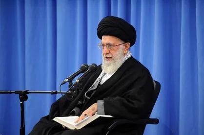 شرح حدیثی از پیامبر اعظم (ص) در ابتدای درس خارج فقه درباره فرصت زندگی