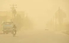 توفان شن و گرد و خاک در ۳ استان/ هشدار اختلال در تردد جاده‌ای