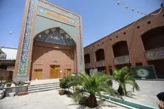جزئیات برگزاری جلسات اخلاق، صحیفه سجادیه و تاریخ اسلام در مجموعه سرچشمه