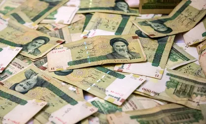 خزانه دولت دوازدهم خالی نبود مقروض بود