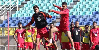 ۷ جلسه تمرین برای پرسپولیس، قبل از سفر به قطر