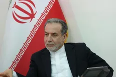 چه کسانی با عراقچی به عمان رفتند؟