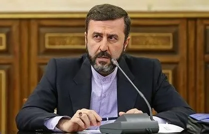 انتقاد شدید غریب&zwnj;آبادی از برخوردهای متناقض غرب در رابطه با اغتشاشات