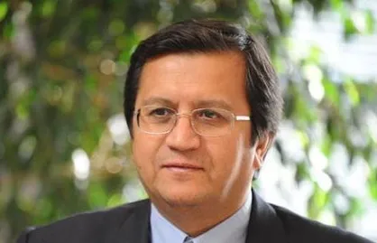 رئیس کل بانک مرکزی وارد سئول شد