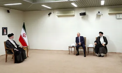 امام خامنه&zwnj;ای: مواضع روسیه مقابل صهیونیست&zwnj;ها تحسین برانگیز بود/ پوتین: ایران و روسیه در سوریه در حال مبارزه مشترک با تروریسم هستند