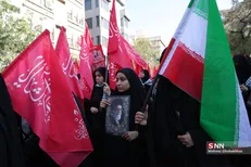 تجمع پرشور جاماندگان اربعین در میدان خراسان و حرکت به سوی حرم عبدالعظیم