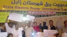قطعی مکرر برق در دمای ۴۰ درجه سیستان+فیلم