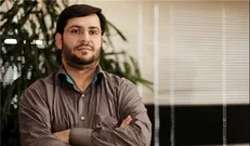 باید جریان مطالبه از مسئولان برای عمل به تذکرات رهبری شکل بگیرد