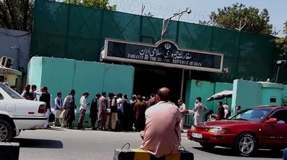 مراجعه افغان&zwnj;ها به سفارت ایران برای خروج از افغانستان