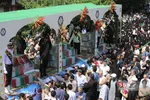 مراسم تشییع پیکر مطهر ۱۵۰ شهید دفاع مقدس در تهران