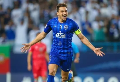 باشگاه شباب الاهلی امارات به دنبال هافبک برزیلی الهلال عربستان